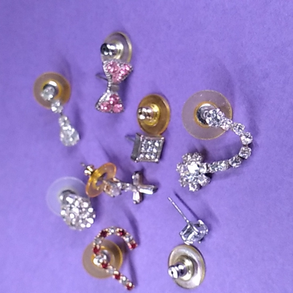 If It Sparkles Its A Single Earring Collection - image 2